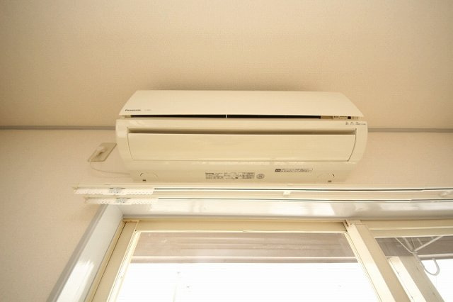 レジデンス大森　C棟の設備|エアコンです/同型タイプの別のお部屋のお写真です