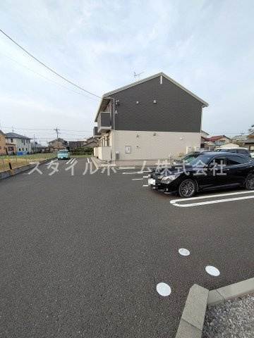 【駐車場】 | ＲＥＶＥ　Ｂ