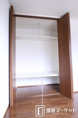 【寝室】 | マジェスティーＢ棟 | 同型タイプ