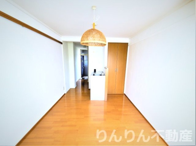 【居間・リビング】 | 山城リバーハイツ | 居間です