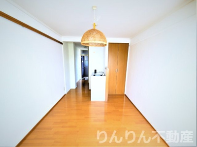 【洋室】 | 山城リバーハイツ | 個人の部屋や寝室として使える洋室です