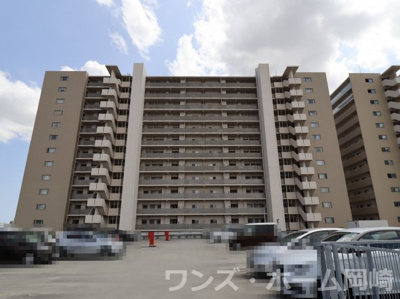 【外観】 | グリーンゲートレジデンス　ガーデンウイング | 外観は落ち着いています