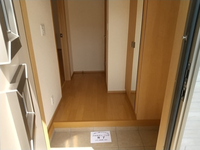 【玄関】 | サンシャイン A棟