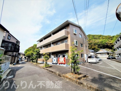 【駐車場】 | サンセール二軒屋ウエスト | 駐車場完備です
