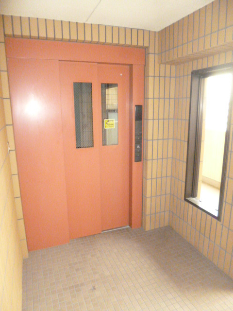 プラザ・サン・タナカ５号館