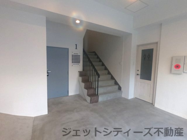 【ロビー】 | FM Tenroku BLDG  