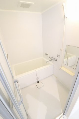 【浴室】 | 今福西コーポ | モニター付きインターホンです