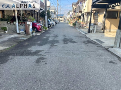 【前面道路含む現地写真】 | 明石市鳥羽　中古戸建 | 前面道路約6ｍ♪