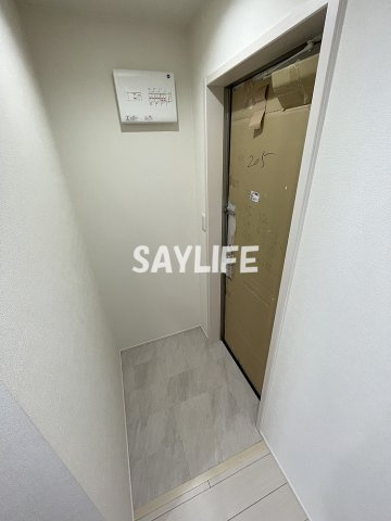 フジパレス高井田西Ⅲ番館の玄関