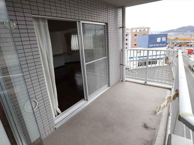 メゾンドペガサス東広島のバルコニー