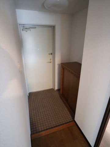 メゾンドペガサス東広島の玄関