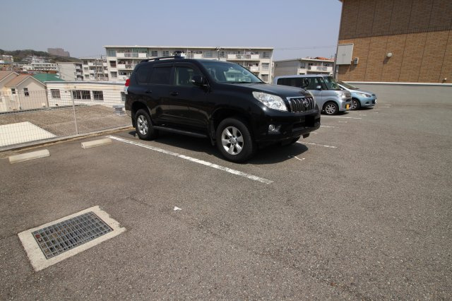 ヴァンドミール流田の駐車場