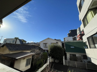 【展望】 | バルコニーから西方向を撮影した写真です♪