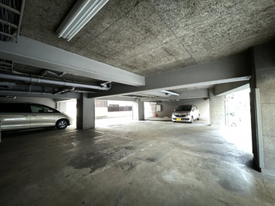 【駐車場】 | エクセルシオール荻窪 | 1階の駐車場スペースです♪