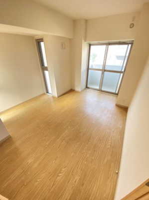 【洋室】 | メゾンドフルール