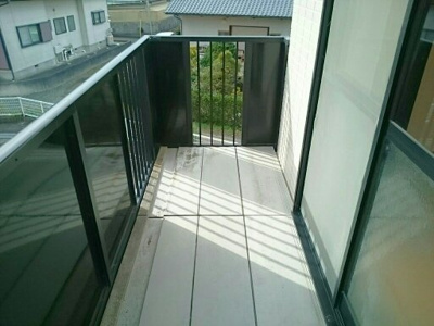 【バルコニー】 | ルミエールＣ