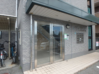 【エントランス】 | パールレジデンスⅡ | ゆとりのあるエントランスです