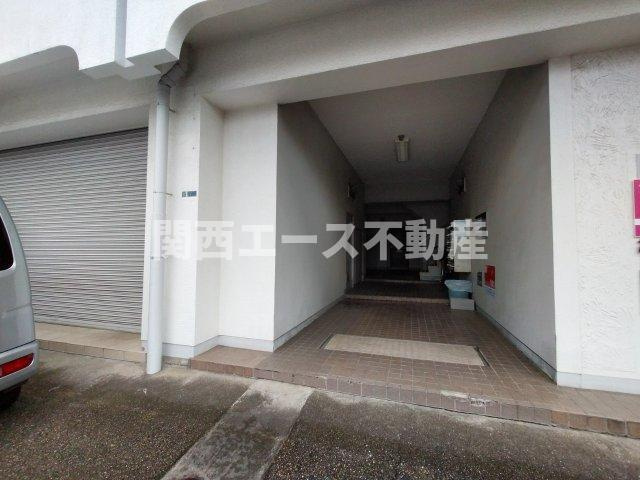 【エントランス】 | 東花園コーポ