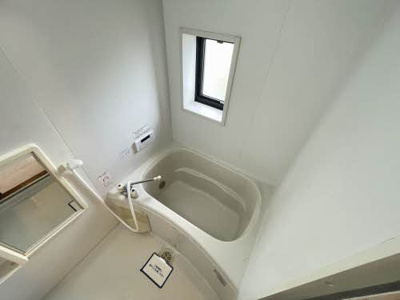 【浴室】 | ディアスK | 同タイプの別の写真を参照しています。