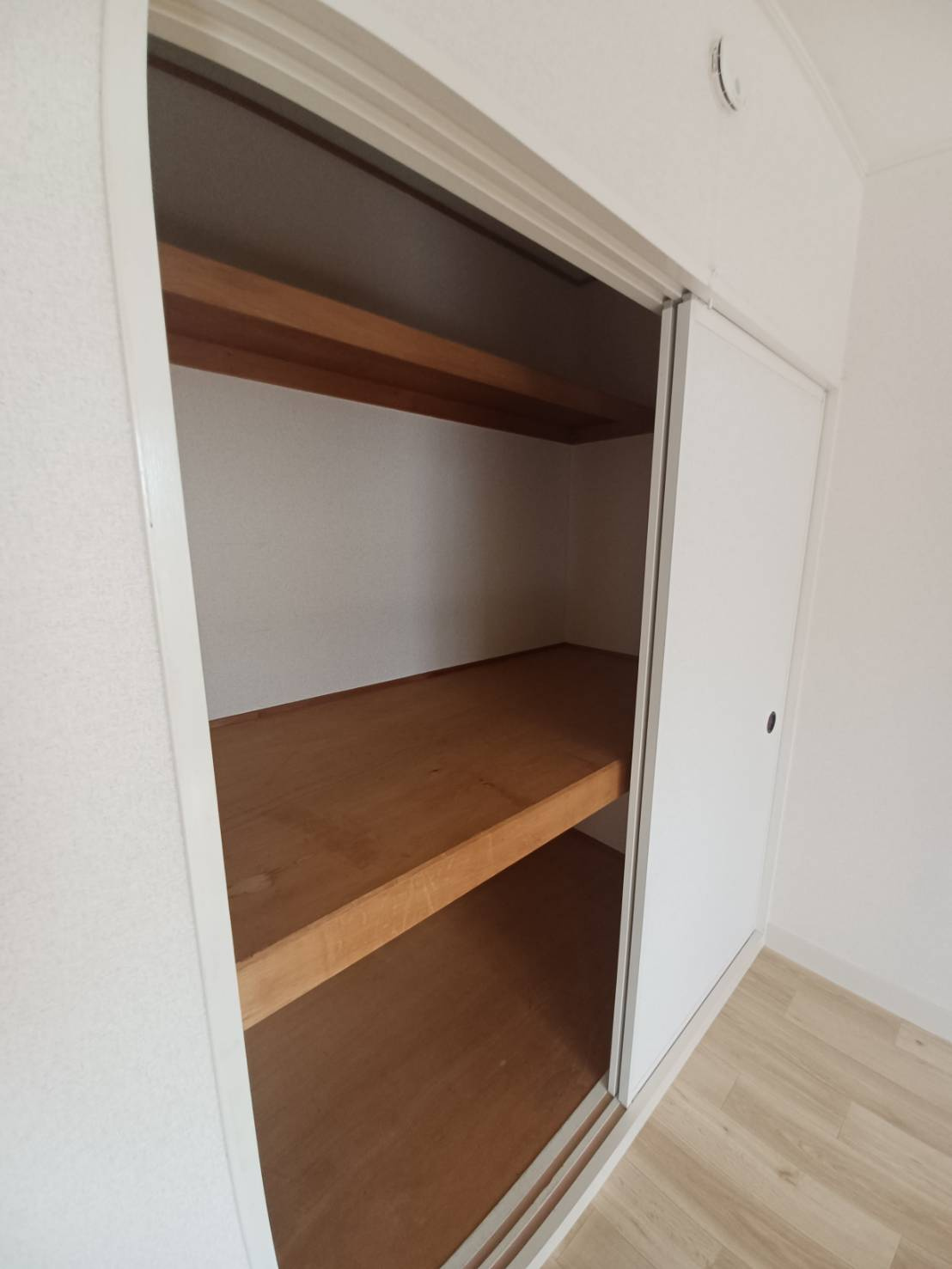 鷺内シーサイドタウンE棟の収納