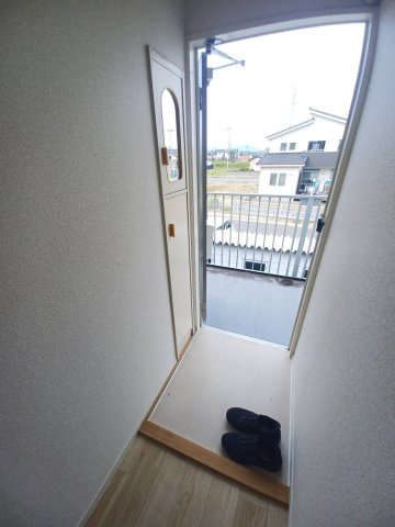 鷺内シーサイドタウンE棟の玄関