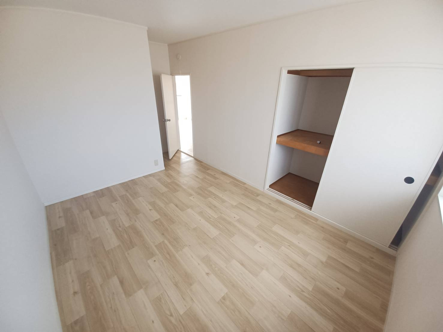 鷺内シーサイドタウンE棟の内装