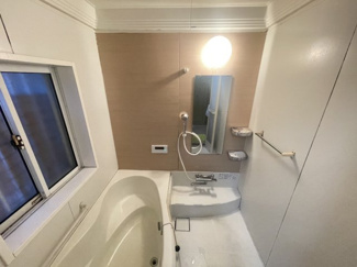 【浴室】 | 高関町中古戸建て | ■追い炊き機能付きのお風呂です！
