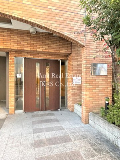【エントランス】 | エントランスにはオートロックがあり安心です！