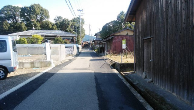 西条市氷見丙土地ABの周辺