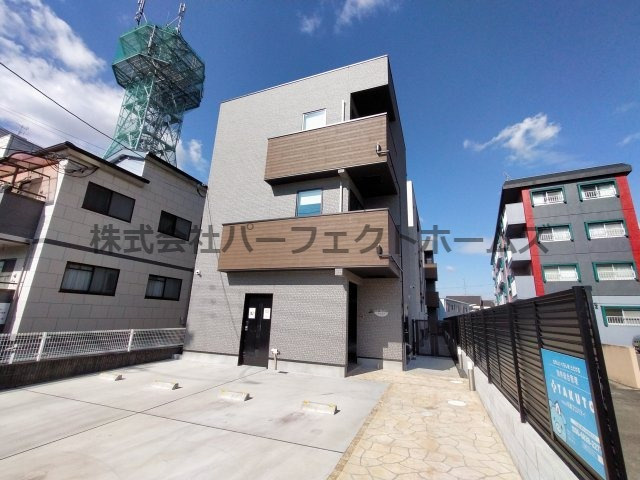 Wind Bell堂山の外観