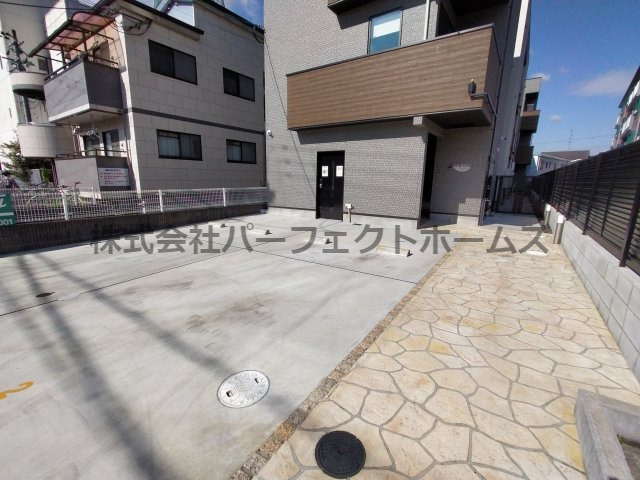 Wind Bell堂山の駐車場