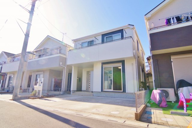 越谷市大字下間久里の中古一戸建の外観