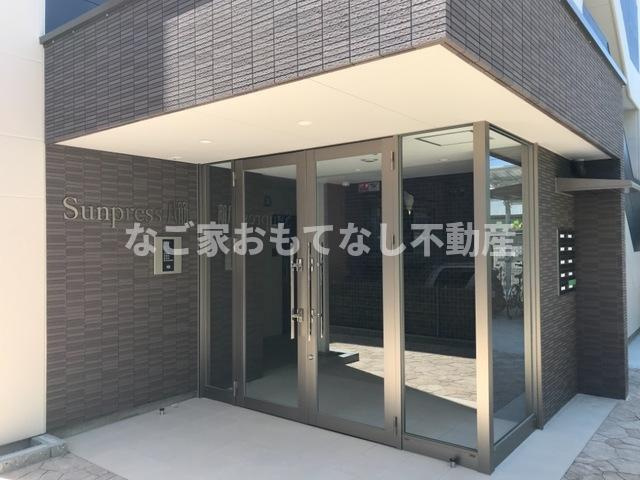 【エントランス】 | サンプレス八筋
