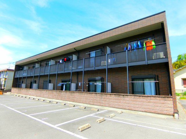 アンプルールクラージュmont vertの外観