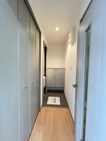パストラル米原Ｂ棟の玄関