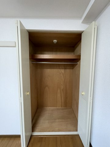 晋栄一番館の収納|たっぷりとした収納スペースです