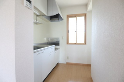 【キッチン】 | ドエルコート里吉B