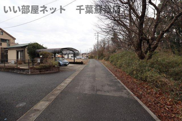 ハピネスの周辺