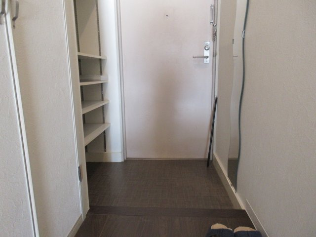 グランシャリオ SATOHの玄関