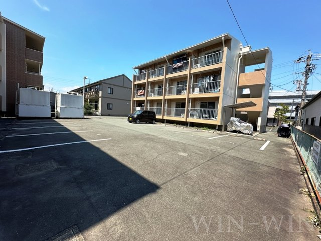 サンライフ堂坂 Bの駐車場