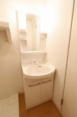 【独立洗面台】 | ポラリスヤナセⅠ | 別号室の写真になります。現況優先。
