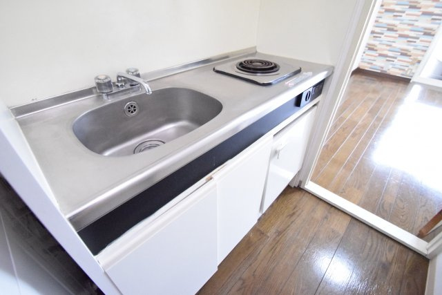 オラシオンＴのキッチン|１口デンキコンロ付きです
