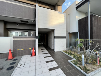 【エントランス】 | アルモニー都島内代