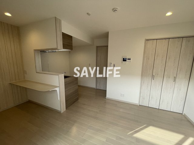 ヴィクトワール放出の居間・リビング