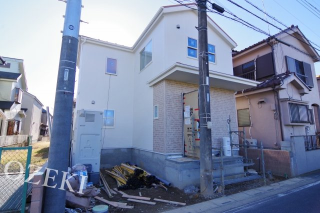 越谷市上間久里新築戸建て　全１棟