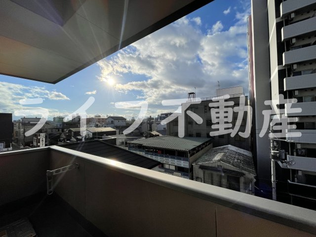 クイーンライフ今里の展望