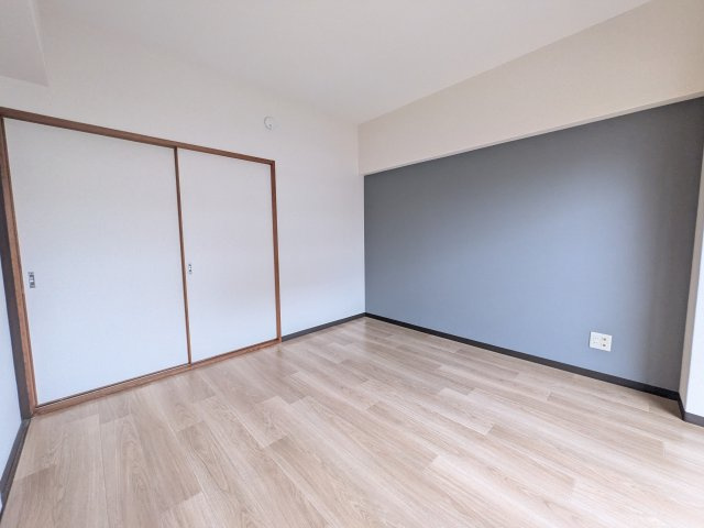 グランドヒル高橋の洋室
