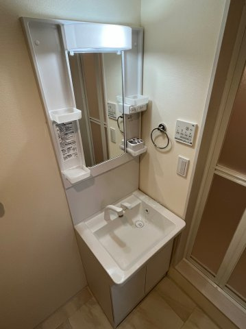 仲介手数料0！！アテナ御器所の洗面所