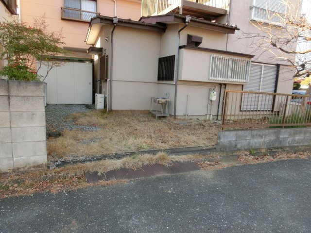 芦山町戸建の外観