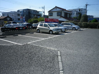 【駐車場】